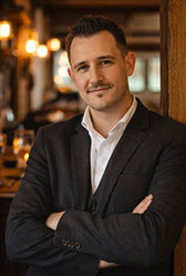 Felix Wieder Geschäftsführer Herbsthäuschen Kassel Habichtswald Gastronomie Nordhessen